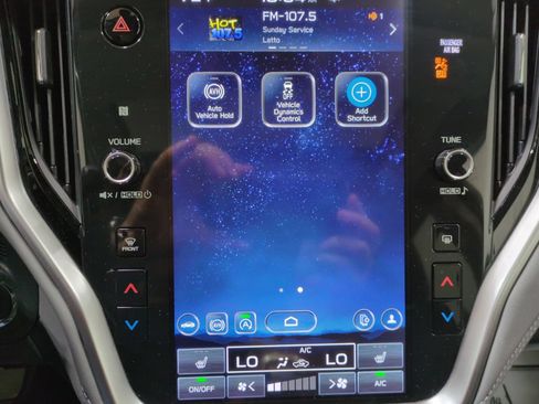 Certified 2024 Subaru Outback Onyx Edition AWD/4WD image 25