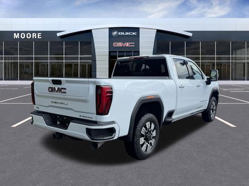 New 2026 GMC Sierra 2500 Denali w/ Denali Reserve Package AWD/4WD image 5
