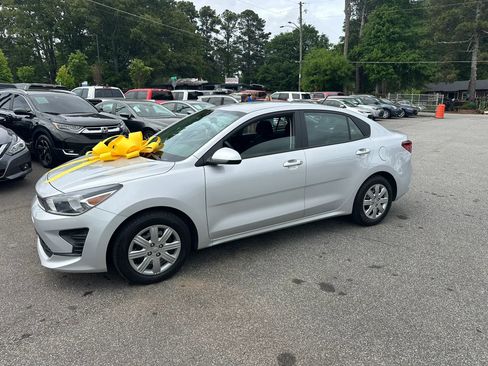 Used 2022 Kia Rio LX FWD image 4