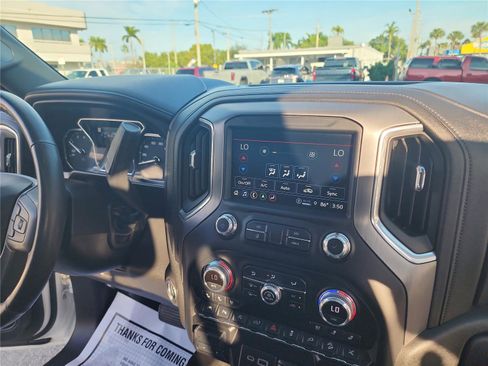 Used 2021 GMC Sierra 1500 Denali w/ Denali Ultimate Package image 32