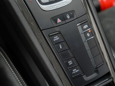 Used 2018 Porsche 911 GT2 RS RWD image 25