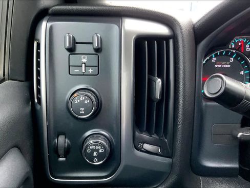 Used 2016 Chevrolet Silverado 3500 LT w/ LT Convenience Package AWD/4WD image 32