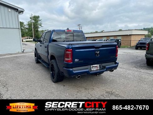Used 2023 RAM 1500 Laramie AWD/4WD image 7