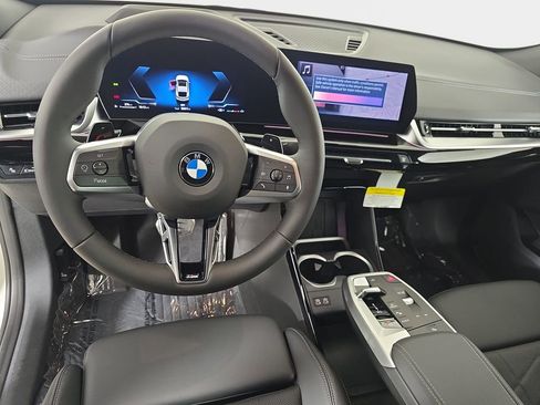 New 2026 BMW X2 xDrive28i AWD/4WD image 16