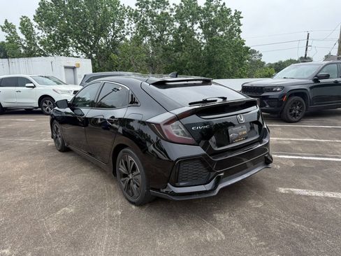 Used 2019 Honda Civic EX image 6