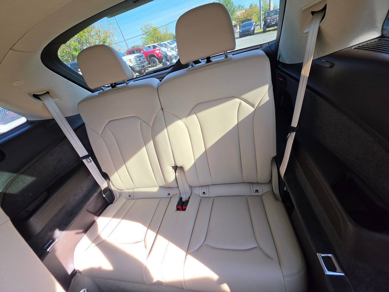 Used 2019 Audi Q7 3.0T Premium Plus w/ Premium Plus Package AWD/4WD image 13