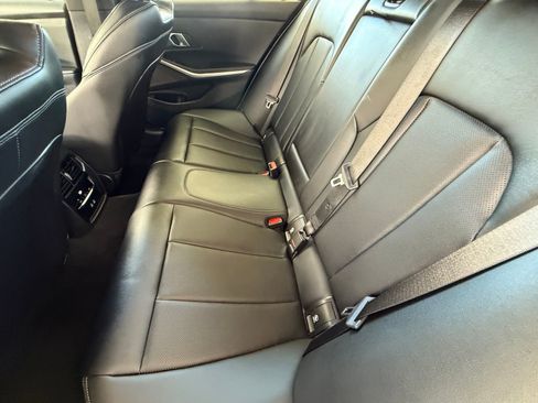 Used 2025 BMW 330i Sedan w/ Convenience Package image 34