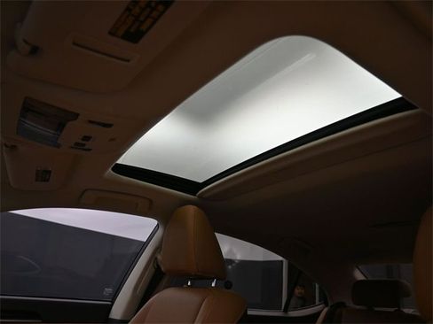 Used 2018 Lexus ES 350 image 10