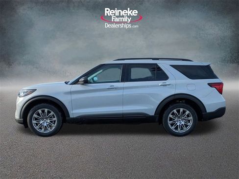 New 2026 Ford Explorer Active w/ Active Comfort Package image 9