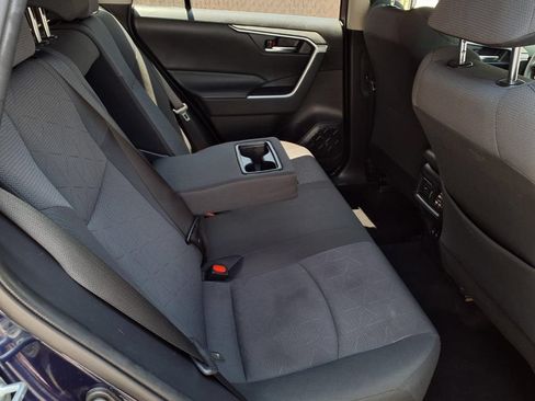 Certified 2020 Toyota RAV4 XLE w/ Carpet Mat Package FWD image 23