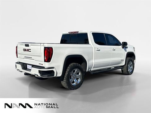 Used 2019 GMC Sierra 1500 AT4 w/ AT4 Premium Package image 5