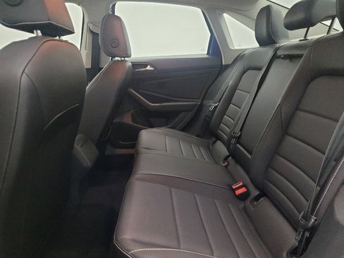 Used 2024 Volkswagen Jetta SE image 18