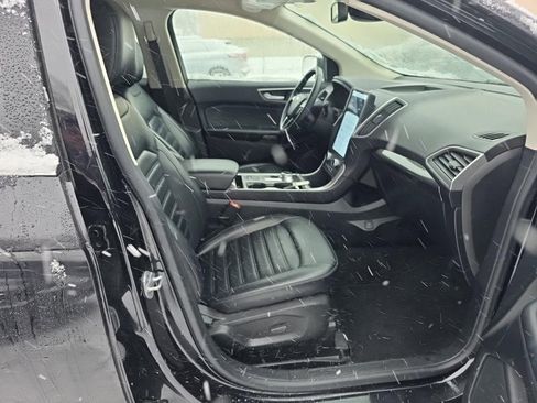Used 2023 Ford Edge SEL w/ Convenience Package image 8