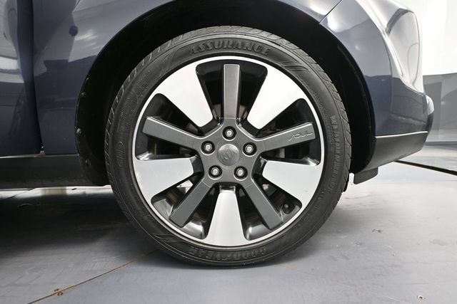 Used 2014 Kia Soul ! w/ Sun & Sound Package FWD image 11