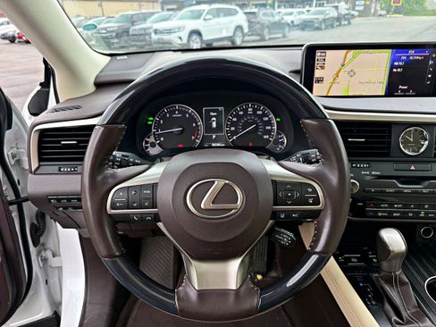 Used 2018 Lexus RX 350 AWD w/ Luxury Package image 14