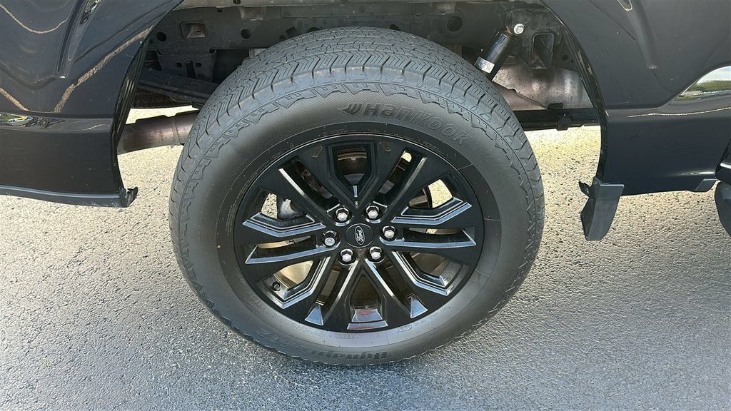 Used 2024 Ford F150 Lariat AWD/4WD image 11