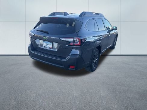 Used 2023 Subaru Outback Onyx Edition image 8