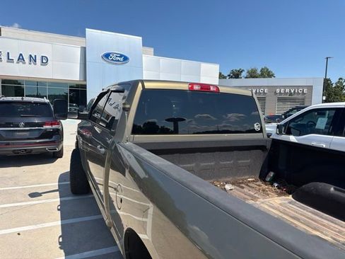 Used 2015 RAM 2500 Tradesman w/ Chrome Appearance Group AWD/4WD image 41