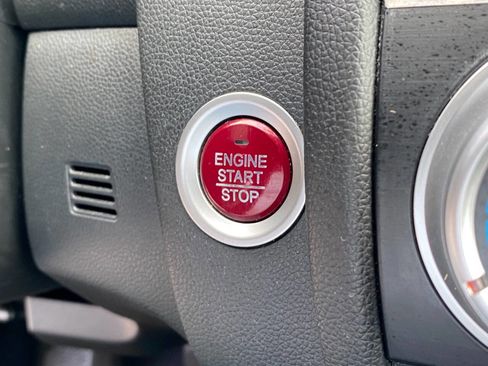 Used 2015 Honda Fit EX image 16