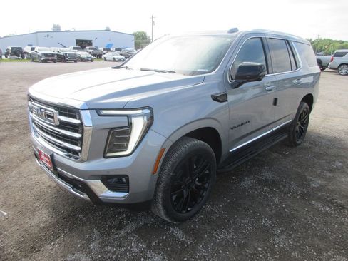 New 2026 GMC Yukon Elevation w/ Elevation Premium Package AWD/4WD image 9