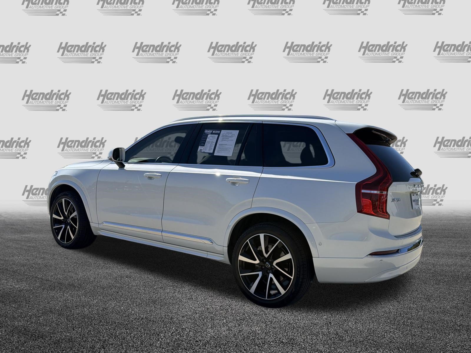 Used 2025 Volvo XC90 B6 Plus w/ Protection Package Premier AWD/4WD image 8
