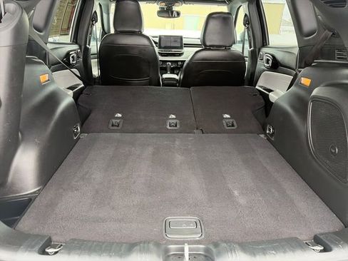 Used 2023 Jeep Compass Limited w/ Elite Group image 39