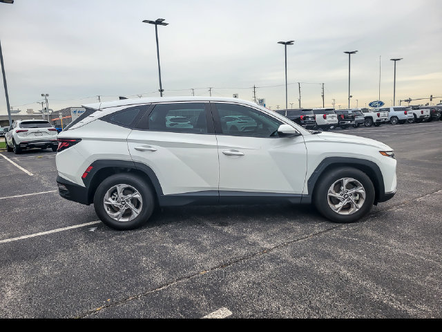 Used 2024 Hyundai Tucson SE FWD image 13