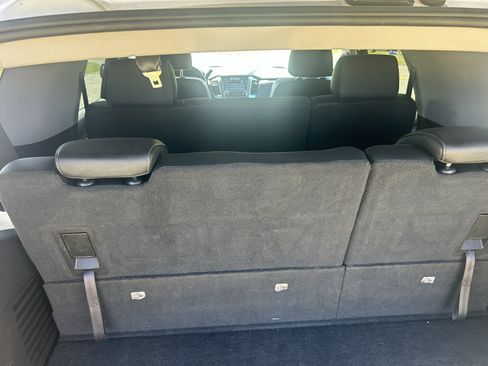 Used 2020 Chevrolet Tahoe LT image 10