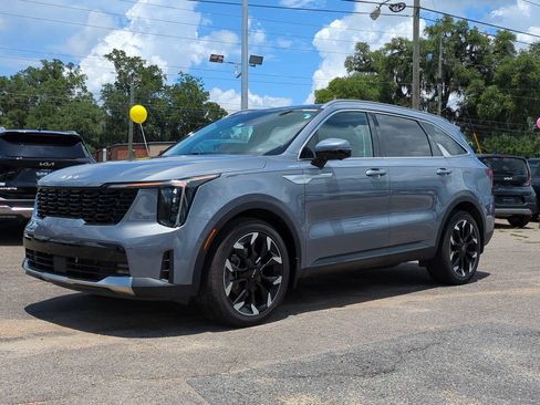 Certified 2025 Kia Sorento SX FWD image 1