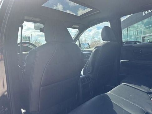 Used 2023 Honda Passport EX-L image 34