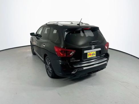 Used 2018 Nissan Pathfinder Platinum FWD image 7