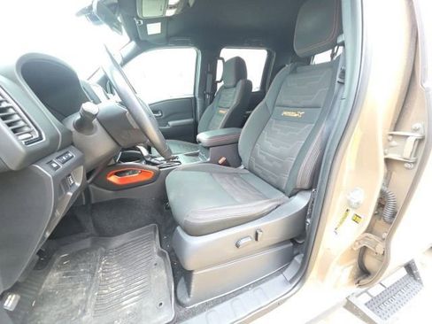 Used 2022 Nissan Frontier Pro-X image 14
