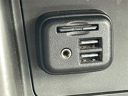 Used 2022 Chevrolet Colorado ZR2 image 20