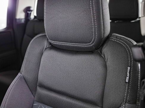 New 2025 Nissan Frontier SV w/ SV Convenience Package image 25