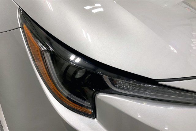 Used 2024 Toyota Corolla LE FWD image 27