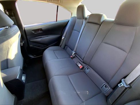 Used 2025 Toyota Corolla LE FWD image 20