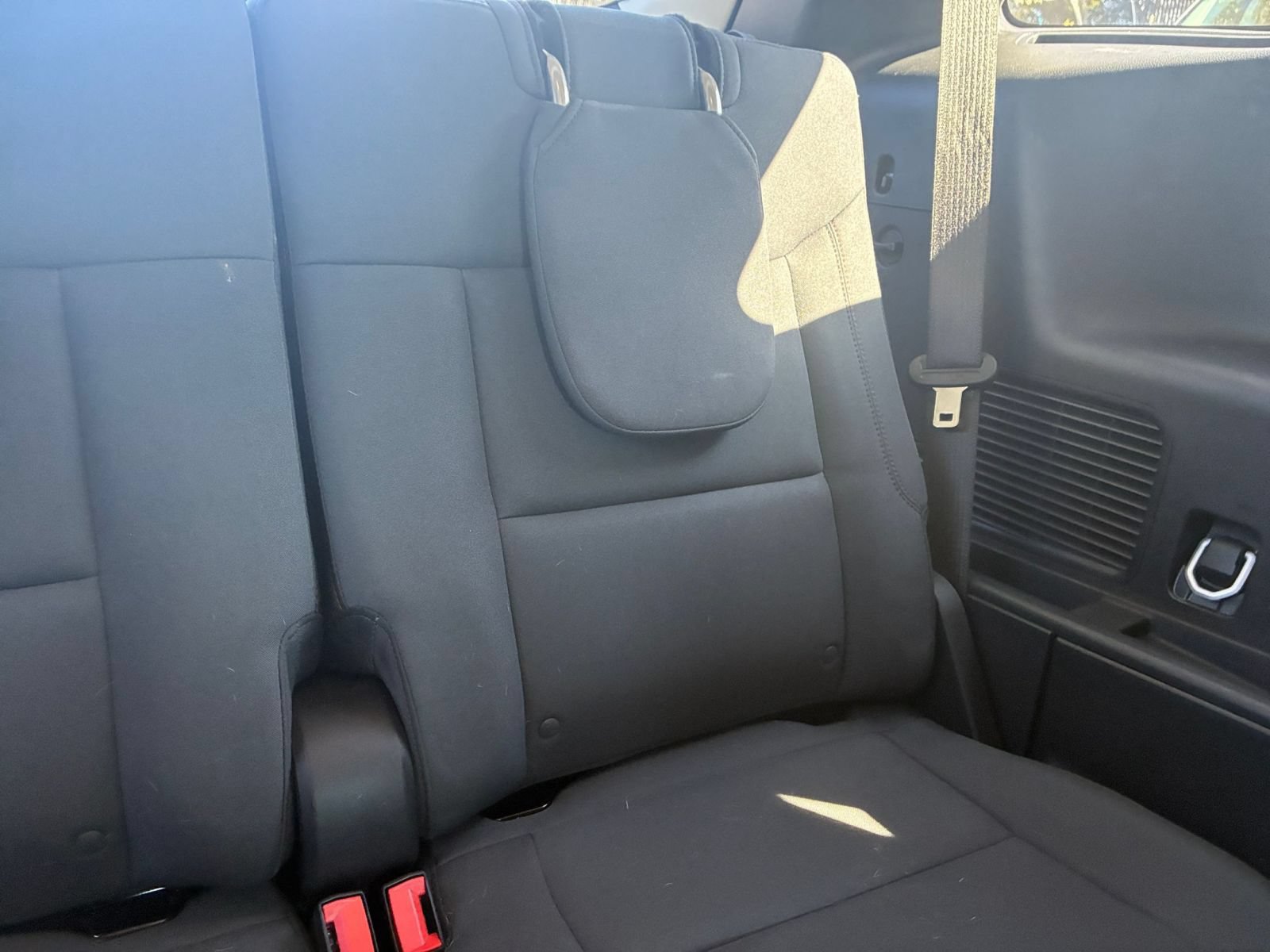 Used 2026 Ford Explorer Active AWD/4WD image 22