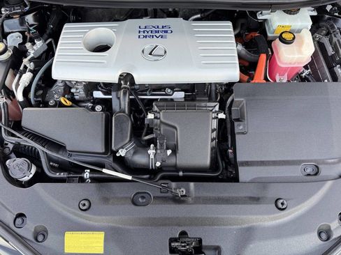 Used 2013 Lexus CT 200h image 24