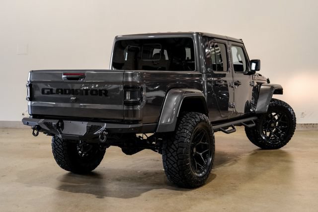 Used 2025 Jeep Gladiator Sport AWD/4WD image 7
