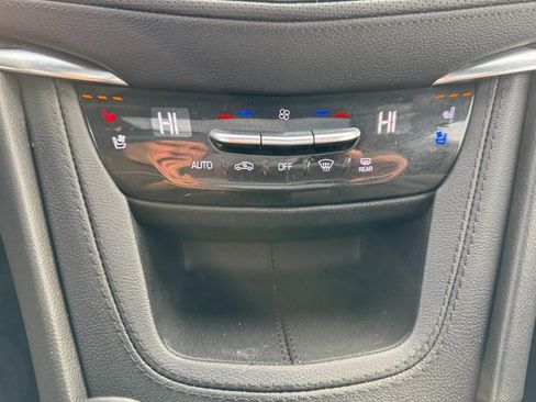 Used 2023 Cadillac XT5 Premium Luxury image 19