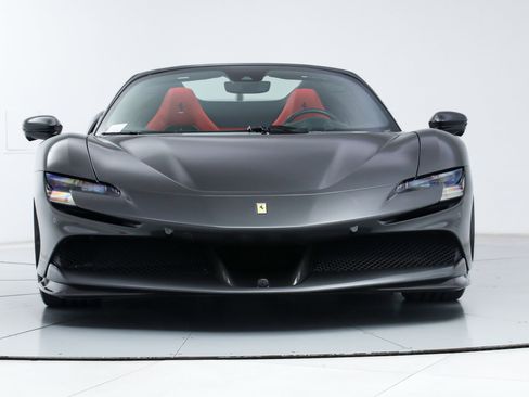 Used 2025 Ferrari SF90 Spider AWD/4WD image 13