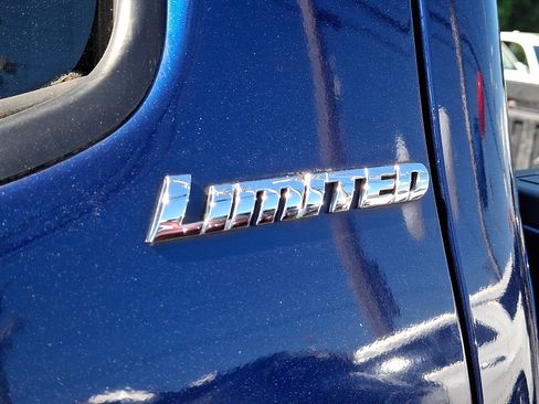 Used 2015 Toyota Tacoma 4x4 Double Cab w/ Limited Package image 20
