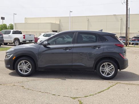 Used 2022 Hyundai Kona SE FWD image 4
