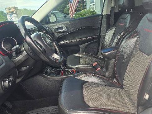 Used 2020 Jeep Compass Trailhawk AWD/4WD image 7