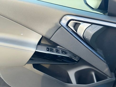 New 2026 BMW X3 xDrive30 w/ M Sport Package image 18