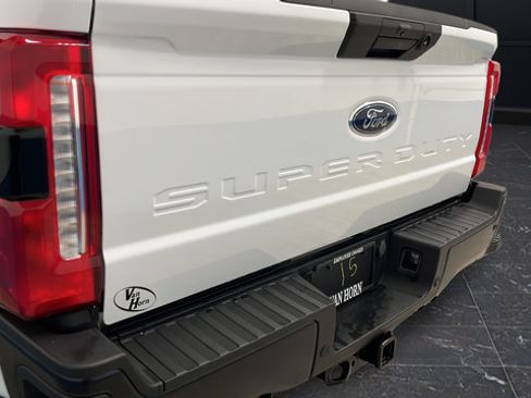 Used 2024 Ford F250 XL w/ 360-Degree Camera Package AWD/4WD image 37