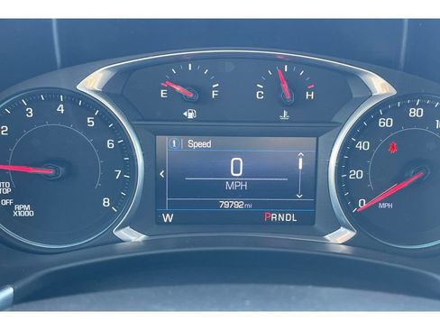 Used 2021 Chevrolet Equinox LT FWD image 38