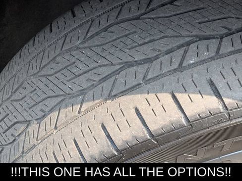 Used 2022 Chevrolet Traverse RS AWD/4WD image 12