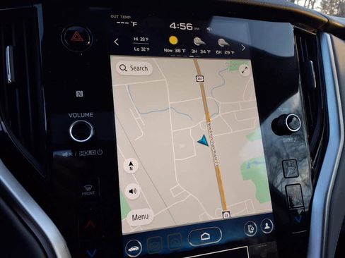 Used 2024 Subaru Outback Premium image 19