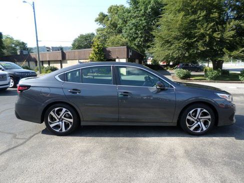 Used 2022 Subaru Legacy Limited image 8